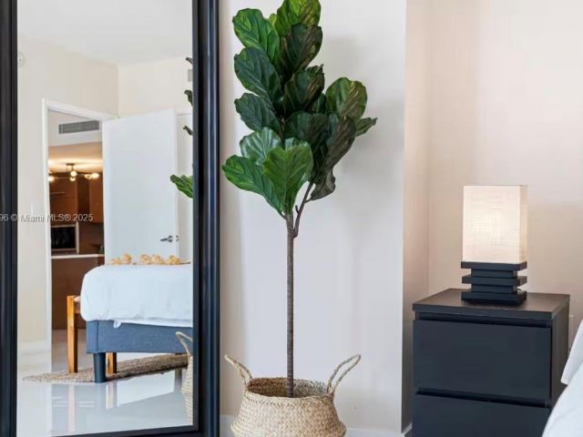 Apartment for sale  Unit #1606 - photo 6257890