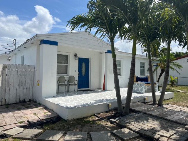 Home for sale at 7595 SW 28th St Rd - photo 6268978