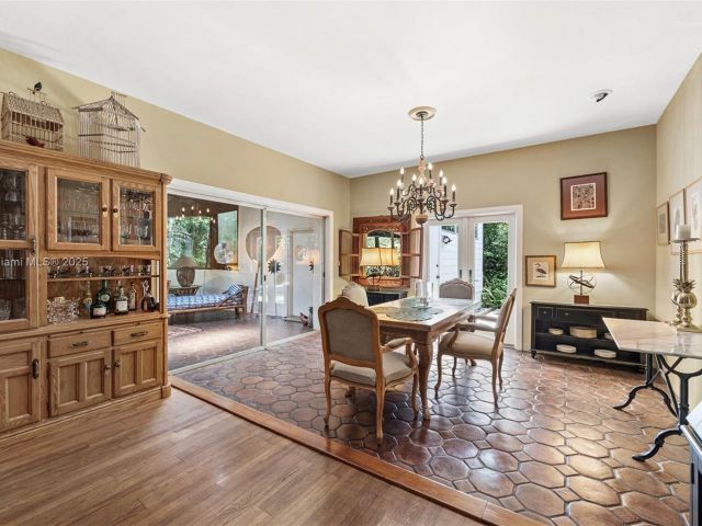 Home for sale at 3540 N Moorings Way - photo 6256557