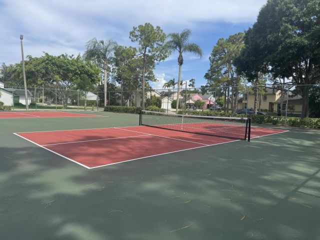 Home for rent at 1364 Climbing Rose Lane - photo 6285514