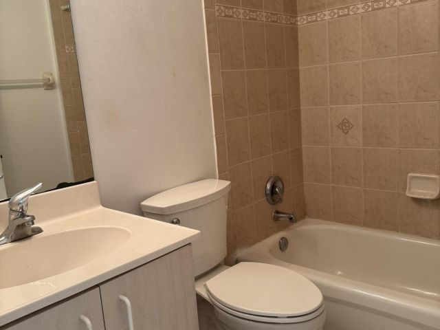 Home for rent at 1364 Climbing Rose Lane - photo 6285516