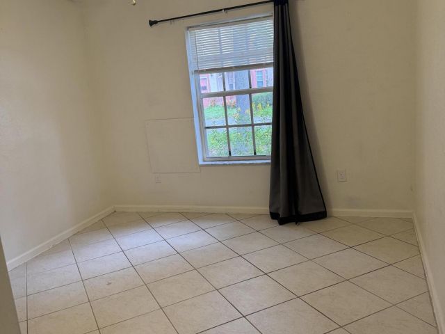 Home for rent at 1364 Climbing Rose Lane - photo 6285517