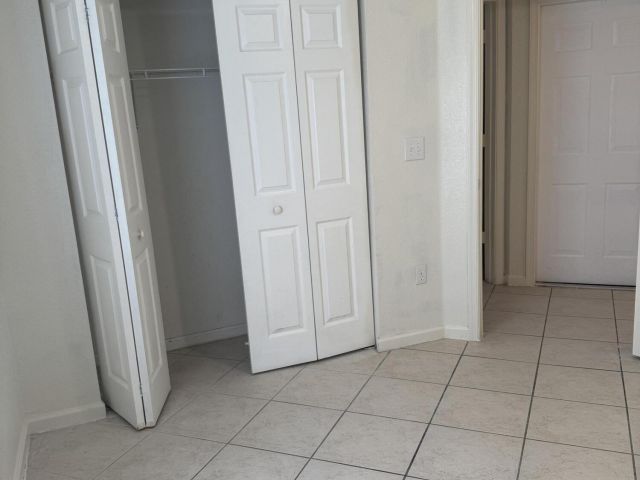 Home for rent at 1364 Climbing Rose Lane - photo 6285519