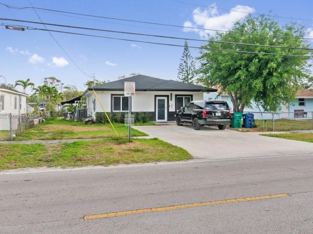 Home for sale at 1941 NW 151st St - photo 6256848