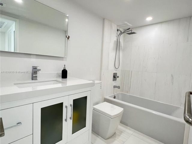 Apartment for sale  Unit #16B - photo 6257153