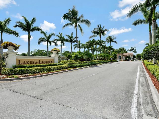 Home for sale at 4043 Lake Tahoe Circle - photo 6282008