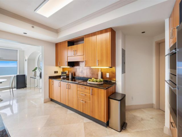 Apartment for sale  Unit #20D - photo 6262418