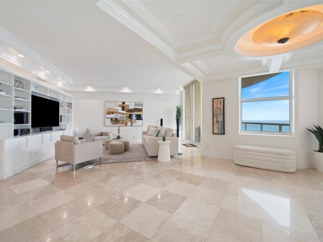 Apartment for sale  Unit #20D - photo 6262419