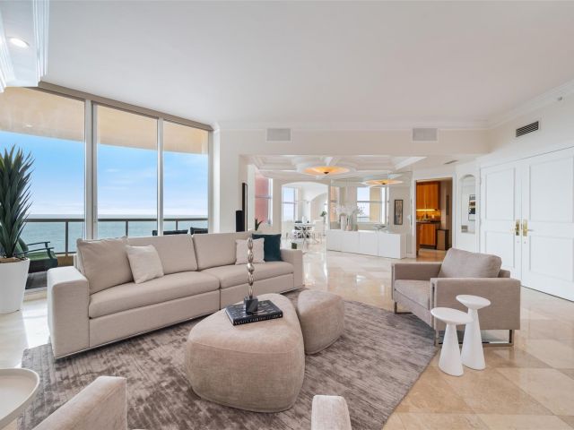 Apartment for sale  Unit #20D - photo 6262422