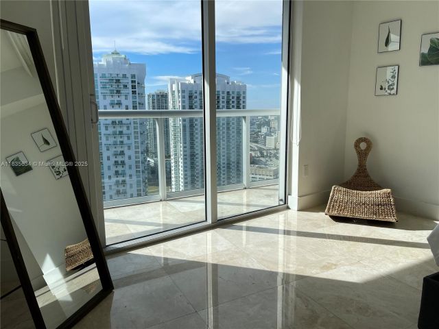 Apartment for sale  Unit #3606 - photo 6257903