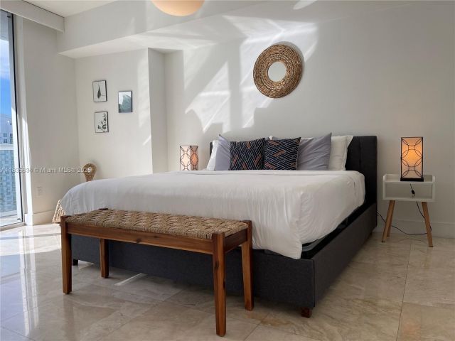 Apartment for sale  Unit #3606 - photo 6257907