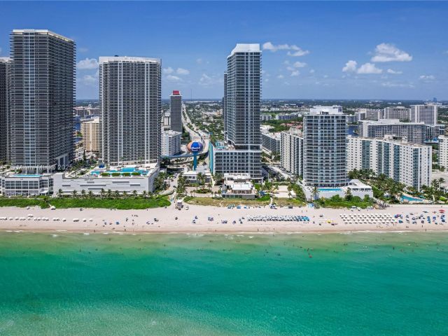 Apartment for sale  Unit #2302 - photo 6258158