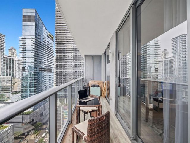 Apartment for rent  Unit #2309 - photo 6257473