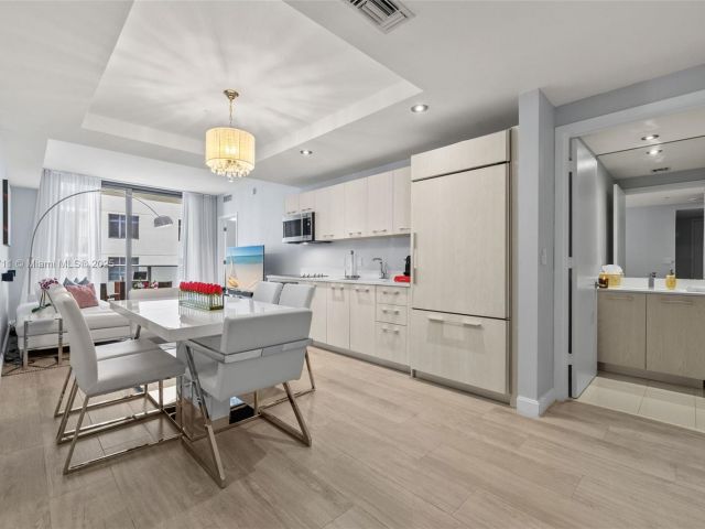 Apartment for rent  Unit #2309 - photo 6257480