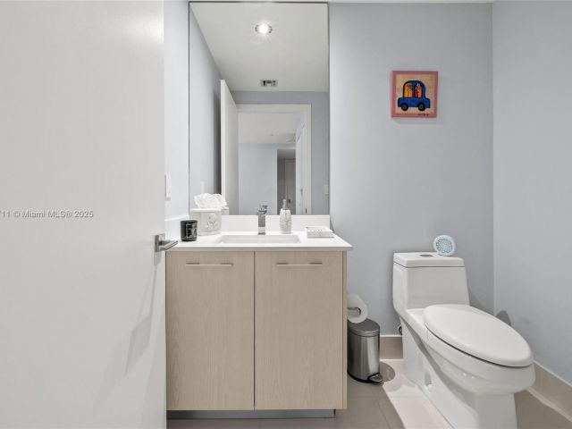 Apartment for rent  Unit #2309 - photo 6257482