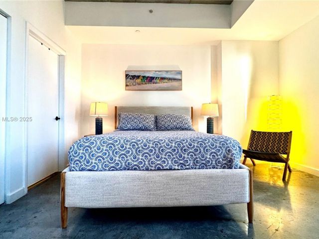 1-bedroom condo for rent in Miami - 151 SE 1st St 2205 - MondialRealty