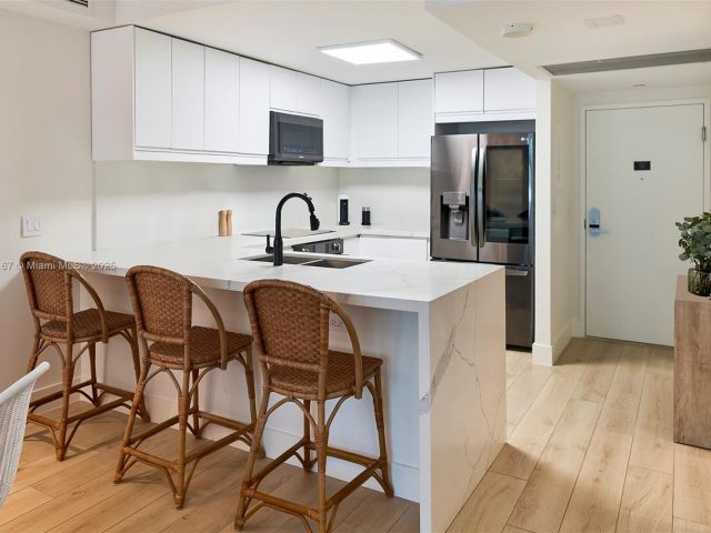 Apartment for rent  Unit #329 - photo 6273186