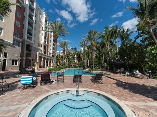 Apartment for sale  Unit #3105 - photo 6258021