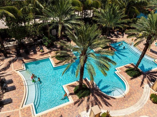 Apartment for sale  Unit #3105 - photo 6258024