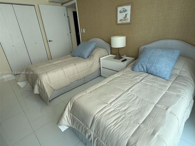 Apartment for sale  Unit #1-1401 - photo 6258647