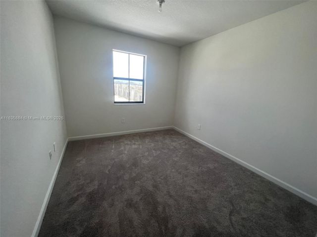 Home for rent at 13378 SW 286th St 13378 - photo 6274565