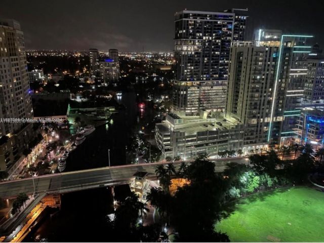 Apartment for sale  Unit #2501 - photo 6259067