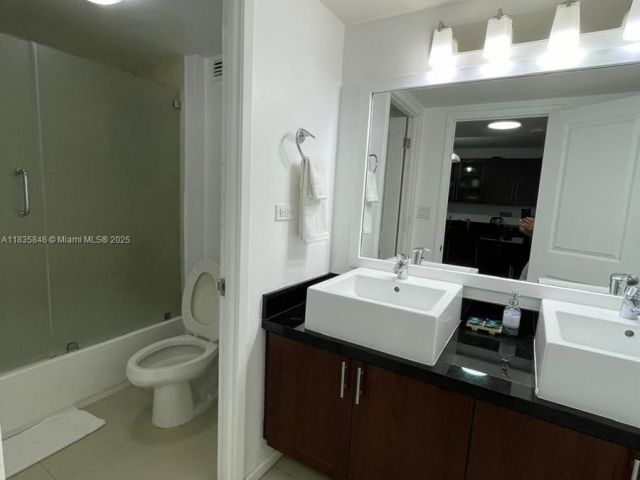 Apartment for sale  Unit #735 - photo 6257770