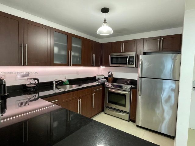 Apartment for sale  Unit #735 - photo 6257772