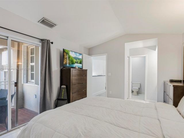 Home for sale at 11532 SW 148th Path - photo 6277365