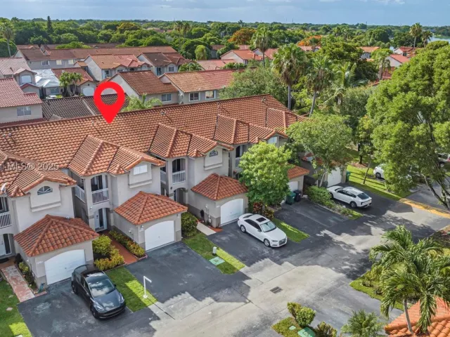 3-bedroom home for sale in Miami - 11532 SW 148th Path - MondialRealty