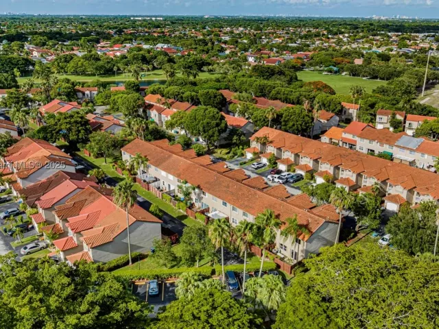 3-bedroom home for sale in Miami - 11532 SW 148th Path - MondialRealty