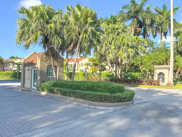 3-bedroom home for sale in Miami - 11532 SW 148th Path - MondialRealty