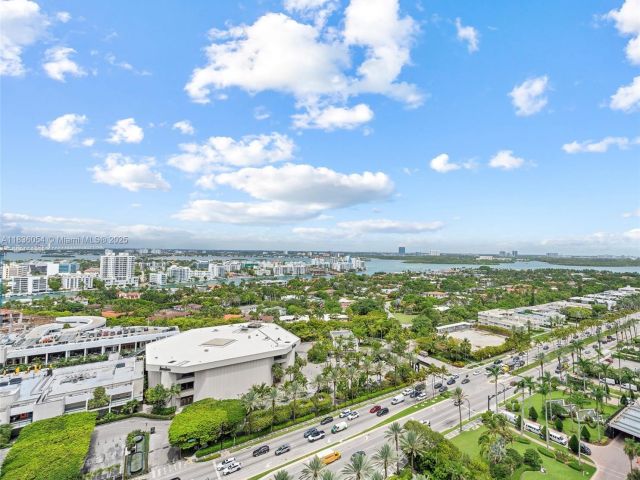 Apartment for rent  Unit #1905N - photo 6260445