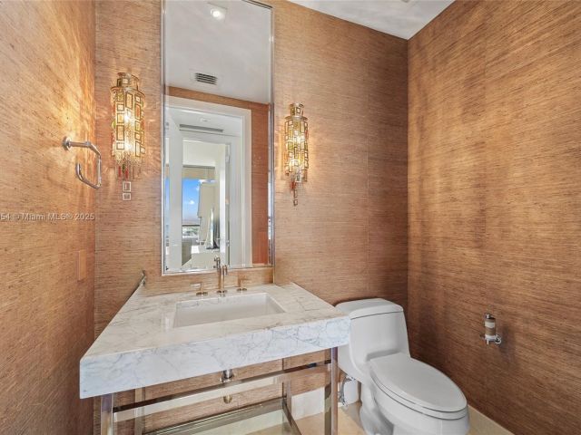 Apartment for rent  Unit #1905N - photo 6260446