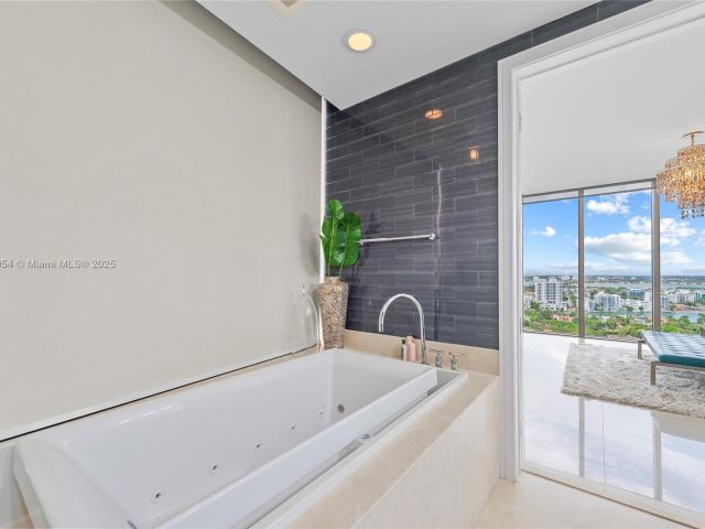 Apartment for rent  Unit #1905N - photo 6260451