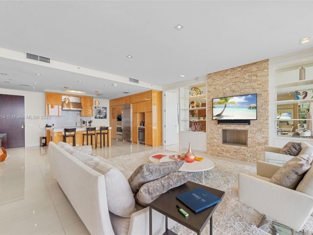 Apartment for rent  Unit #1905N - photo 6260457