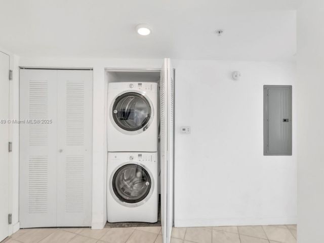 Apartment for sale  Unit #105 - photo 6259816