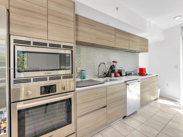 Apartment for sale  Unit #105 - photo 6259826