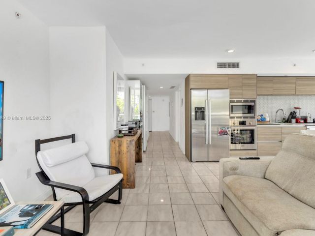 Apartment for sale  Unit #105 - photo 6259828