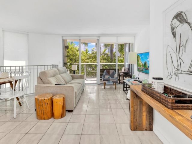 Apartment for sale  Unit #105 - photo 6259829