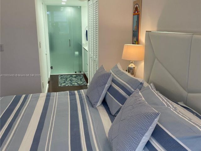 Apartment for rent  Unit #805 - photo 6262964