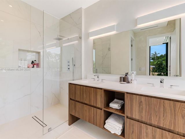 Home for sale at 2355 Meridian Ave - photo 6259789