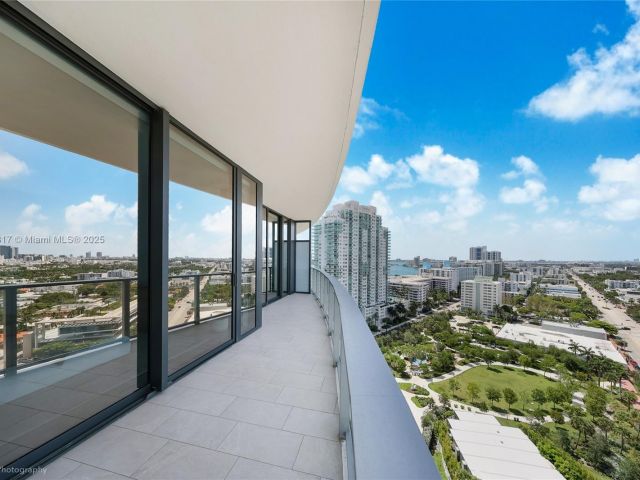 Apartment for sale  Unit #1906 - photo 6263191