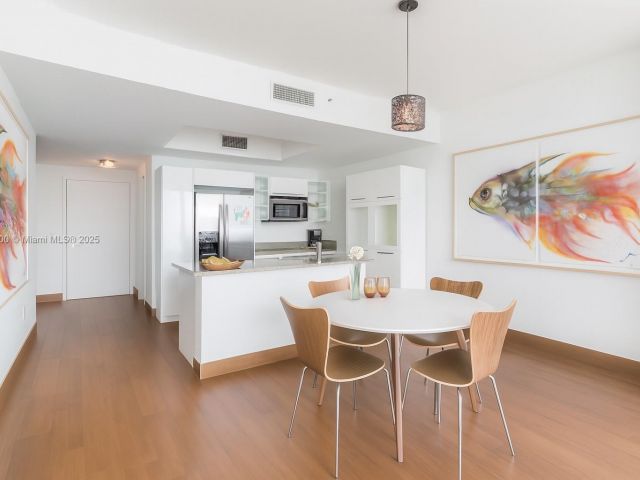 Apartment for sale  Unit #3506 - photo 6267764