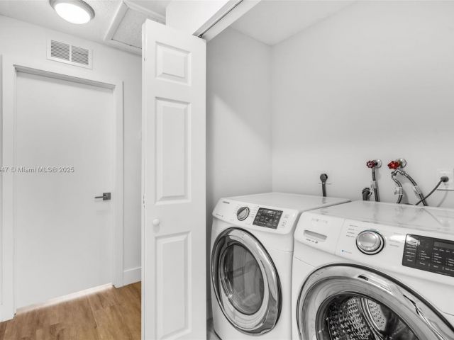 Home for sale at 21160 Mainsail Cir H12 - photo 6823542