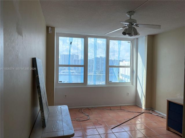 Apartment for sale  Unit #505 - photo 7448508