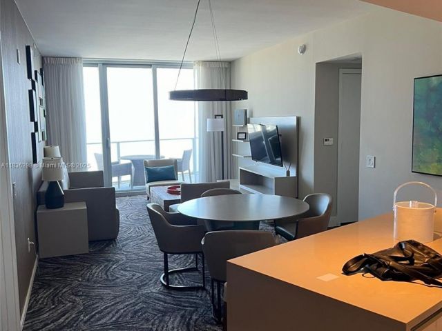 Apartment for sale  Unit #2004 - photo 6261179