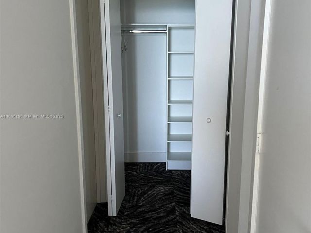 Apartment for sale  Unit #2004 - photo 6261182