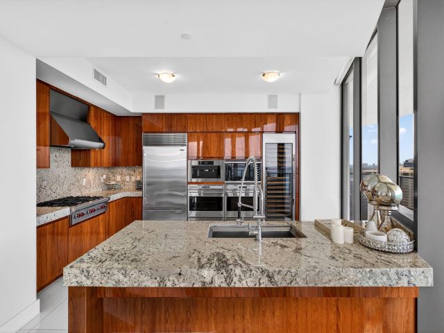 Apartment for sale  Unit #Ph 2700 - photo 6263292