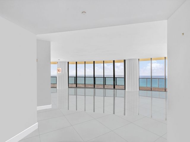 Apartment for sale  Unit #Ph 2700 - photo 6263300